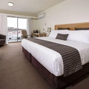 Western **** Hobart